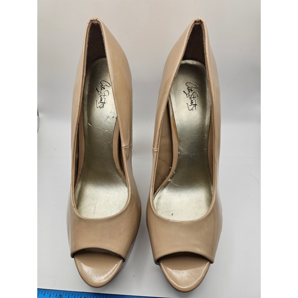 City Streets Beige Patent Peep Toe Platform Pumps Wood Block Heel Size 8.5